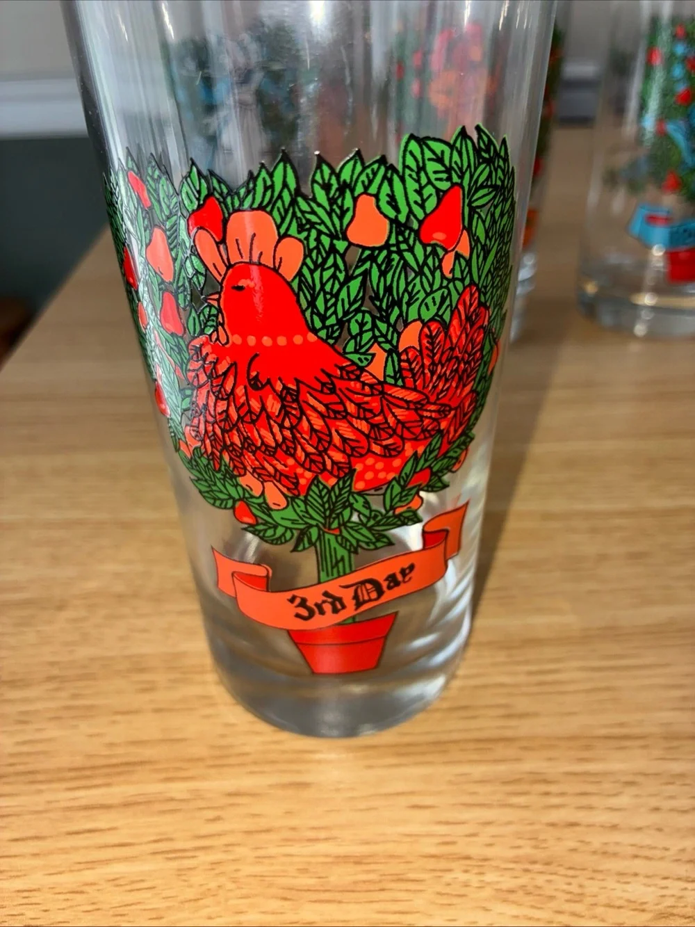 Indiana Glass Colorful Bird and Holiday Wreath Juice Glasses - Multicolor